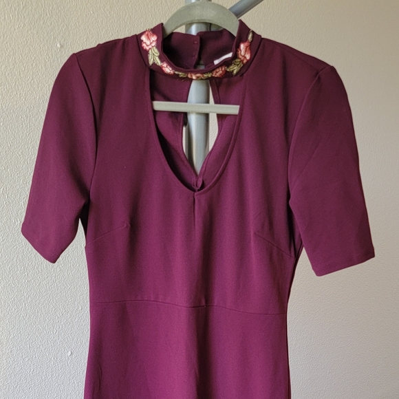 Almost Famous Burgundy Dress with Embroidered Neck - Picture 3 of 7